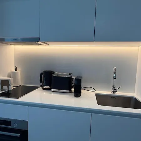 Apartment White River View 207